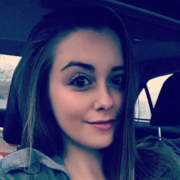 Meet your Posher, Chelsea - Picture 1 of 1